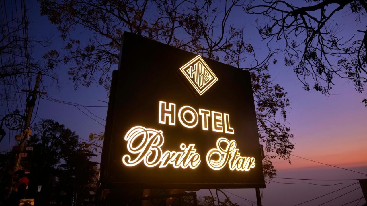 מוסורי Hotel Brite Star מראה חיצוני תמונה